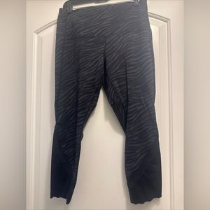 Lululemon capri leggings zebra